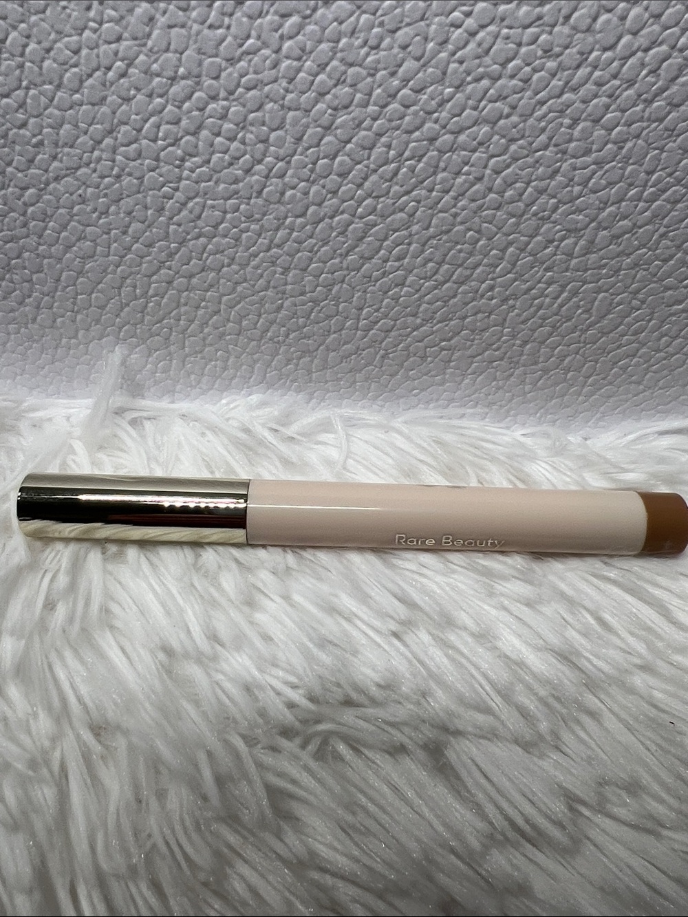 Rare Beauty: All of the Above weightless eyeshadow stick Integrity